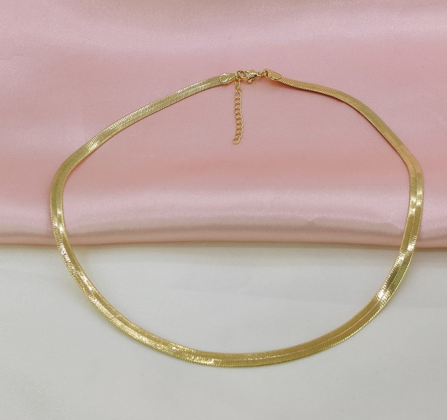 Collar cadena plana baño de oro – DJ Accesorios