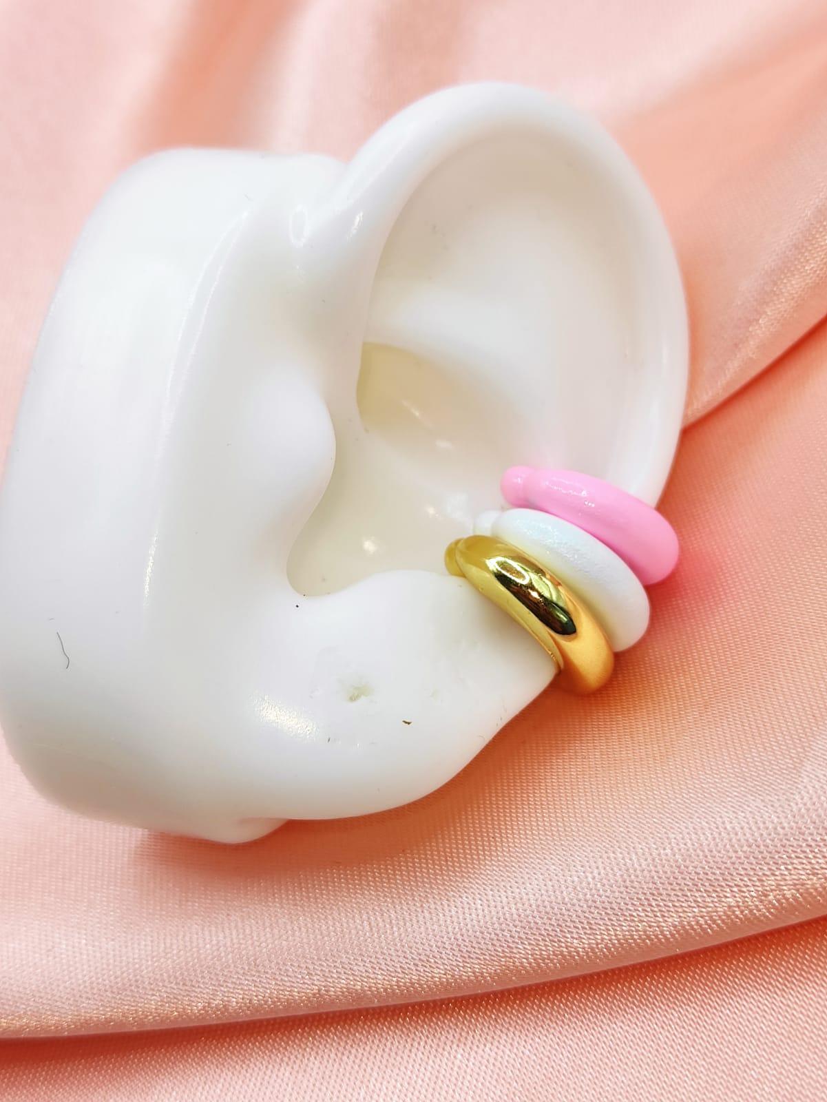 Ear cuff de colores rosa