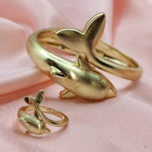 Set brazalete y anillo delfin