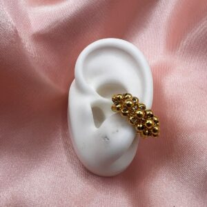 Ear cuff dorado balines tejidos