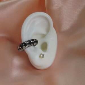 ear cuff  ajustable negro plateado