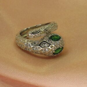 anillo plata ajustable de serpiente con cristales verdes