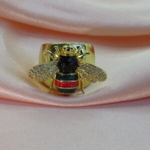anillo ajustable con diseño de abeja