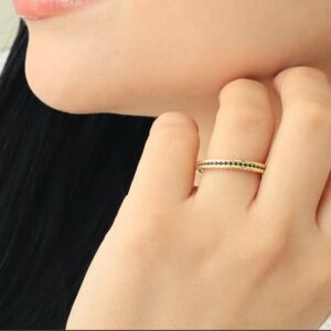 anillo ajustable dorado doble línea cristales verdes