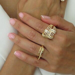 anillo ajustable dorado doble línea con relieve