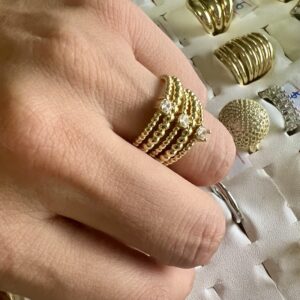 anillo maxi doble con piedras ajustable dorado