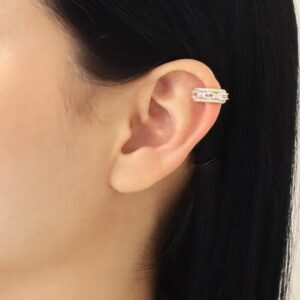 Ear cuff dorado con brillo ajustable