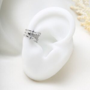 Ear cuff plateado tres líneas con circones
