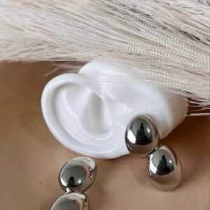 Aretes plateado doble de bolas plana