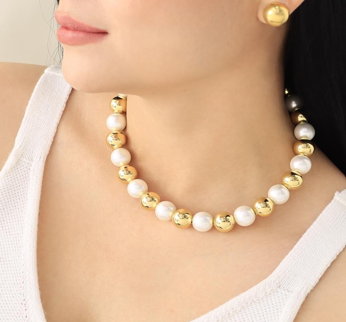 2d4a517d-77af-48a9-8810-9ded2ea7ff10