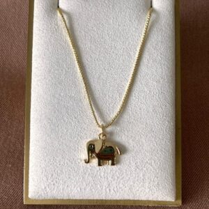 collar de elefante dorado