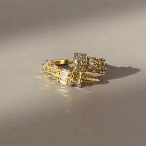 Anillo ajustable maxi con cristales de clavo dorado