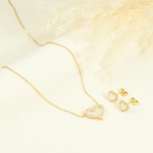 juego de collar con aretes de corazon de nacar con brillo