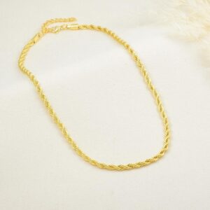 collar cadena entorchada dorada mediana