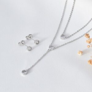 juego de collar con aretes doble con corbatín plata