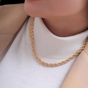 collar cadena entorchada dorada