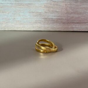 Anillo ajustable doble con brillo y letras