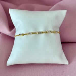Pulsera ajustable con piedritas