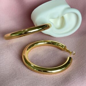 Argollas maxi dorada y lisa